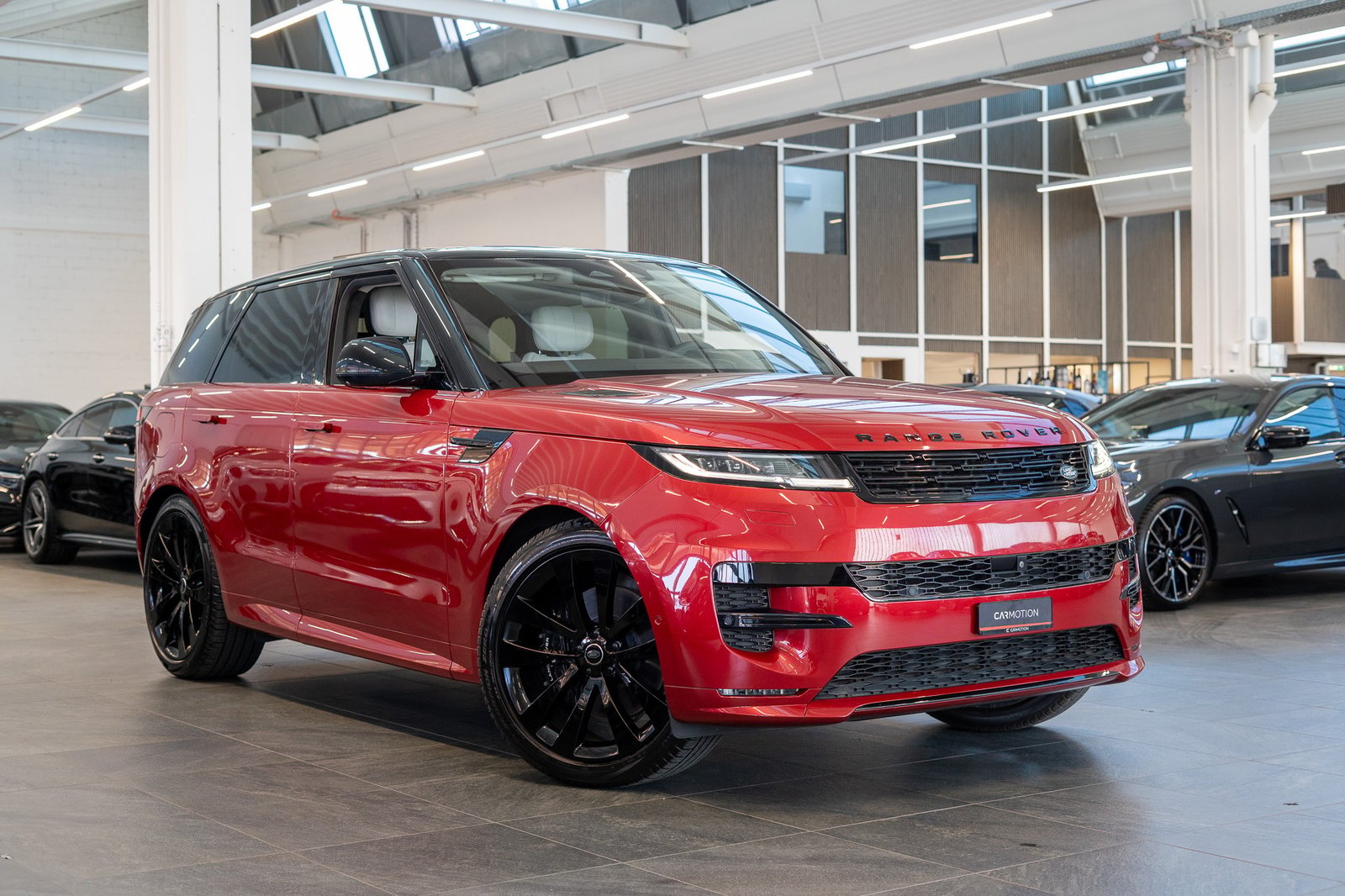 LAND ROVER Range Rover Sport 4.4 V8 First Edition / Fond-Ent, Benzin, Occasion / Gebraucht, Automatik - 3