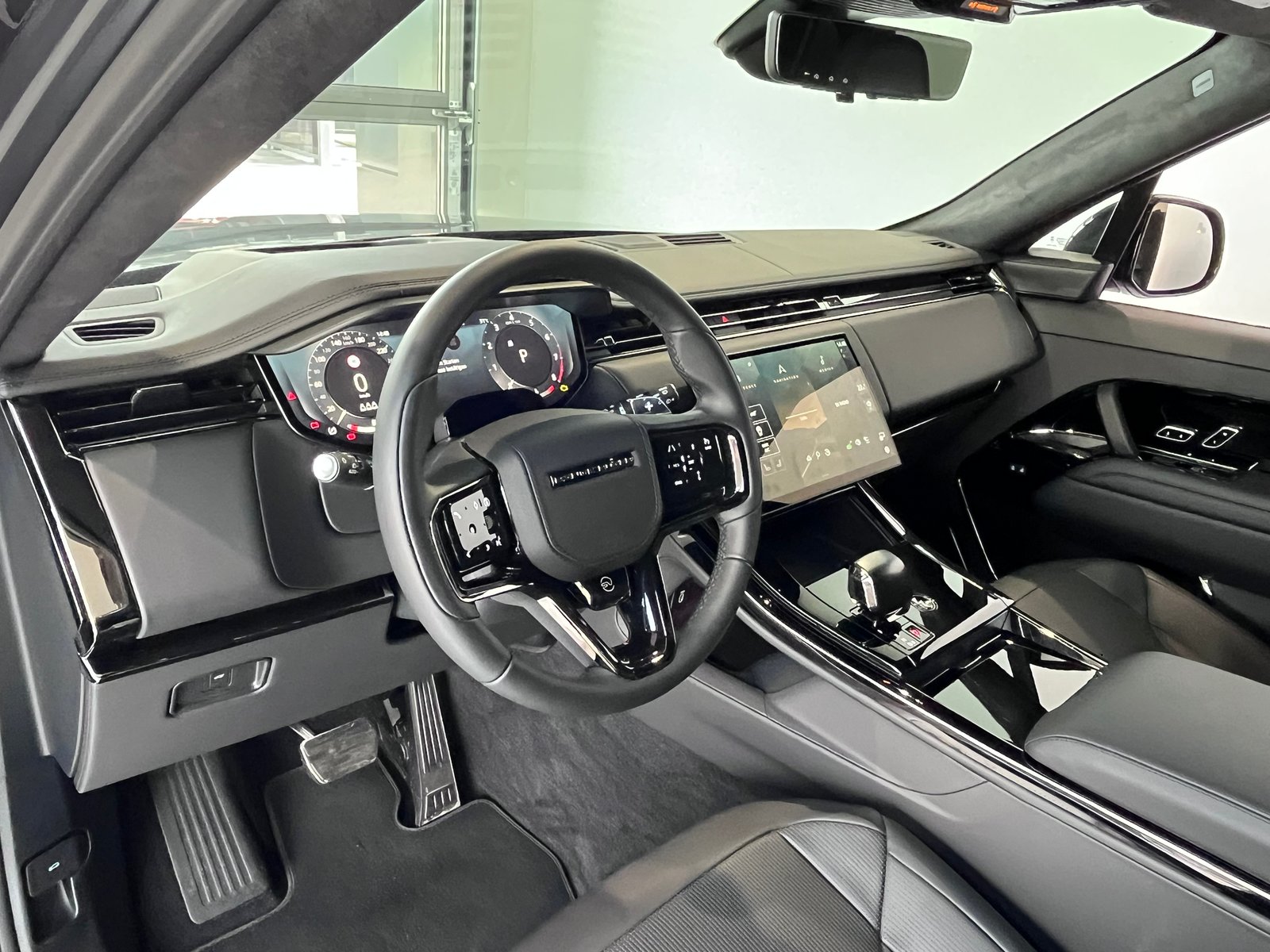 LAND ROVER Range Rover Sport P635 4.4 V8 SV, Benzin, Occasion / Gebraucht, Automatik - 5