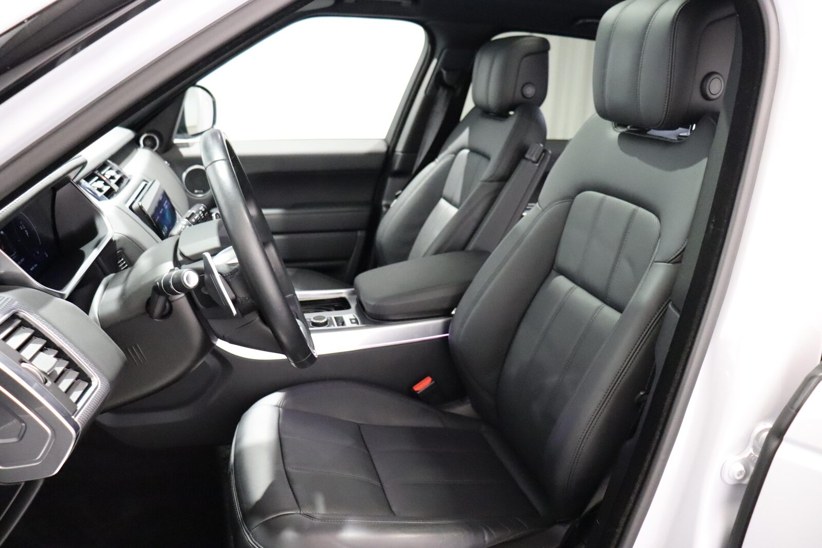LAND ROVER Range Rover Sport 2.0 P400e HSE Dynamic, Plug-in-Hybrid Benzin/Elektro, Occasion / Gebraucht, Automatik - 7