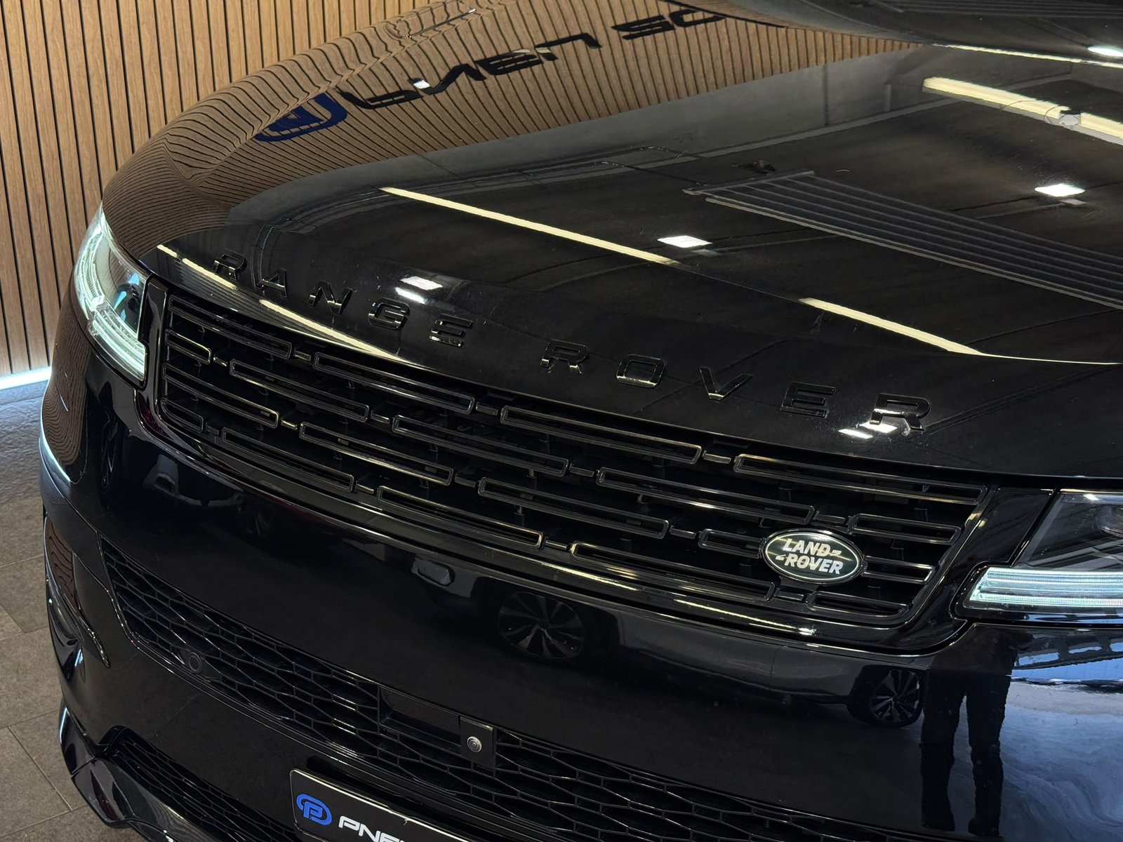 LAND ROVER Range Rover Sport D250 3.0 TD6 MHEV Dynamic SE Au, Mild-Hybrid Diesel/Elektro, Occasion / Gebraucht, Automatik - 4