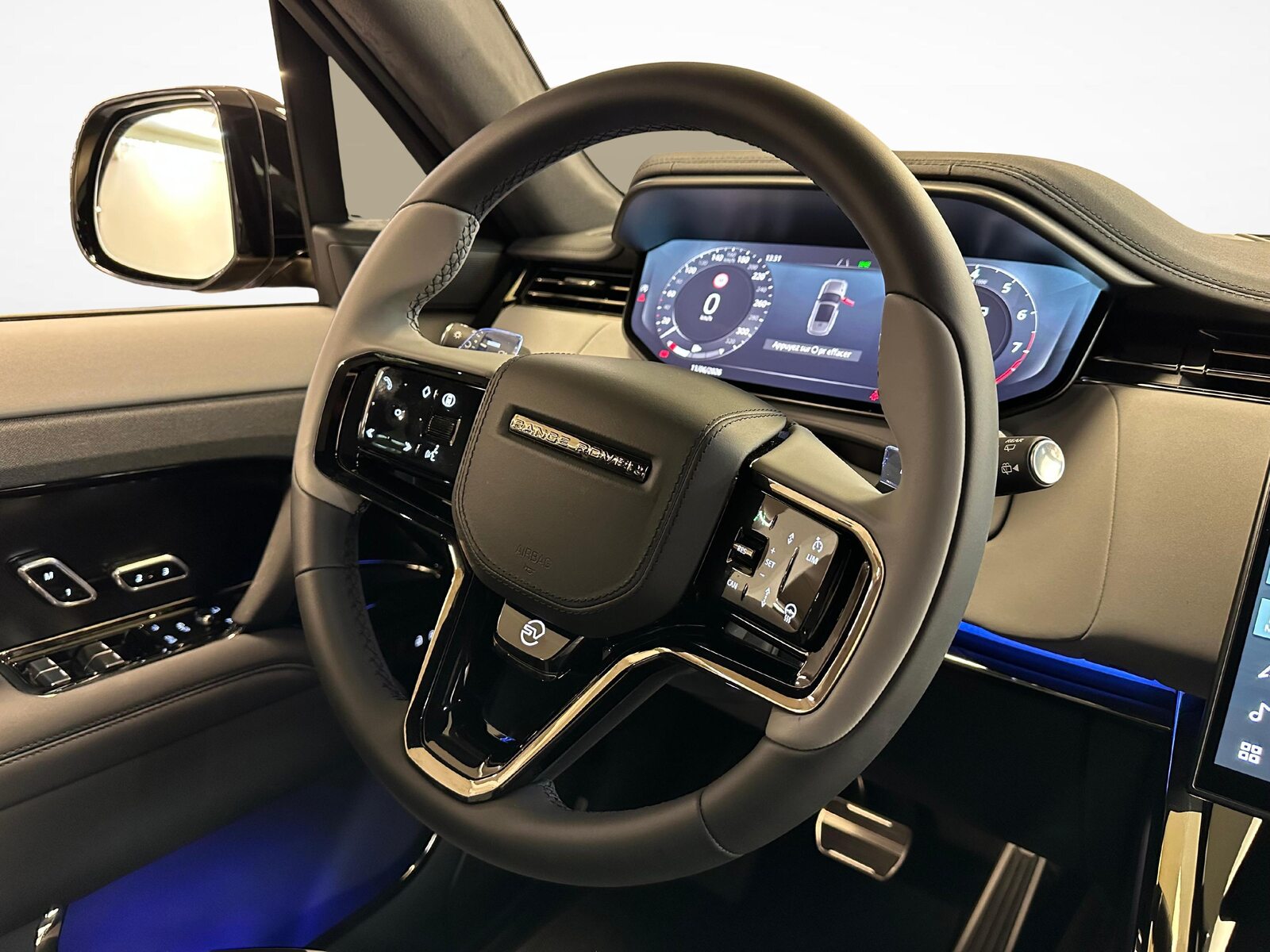 LAND ROVER Range Rover Sport 4.4 V8 SV Edition One Carbon, Mild-Hybrid Benzin/Elektro, Occasion / Gebraucht, Automatik - 7