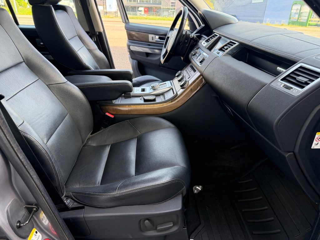 LAND ROVER RANGE ROVER SPORT 3.0 SDV6 HSE, Diesel, Second hand / Used, Automatic - 6