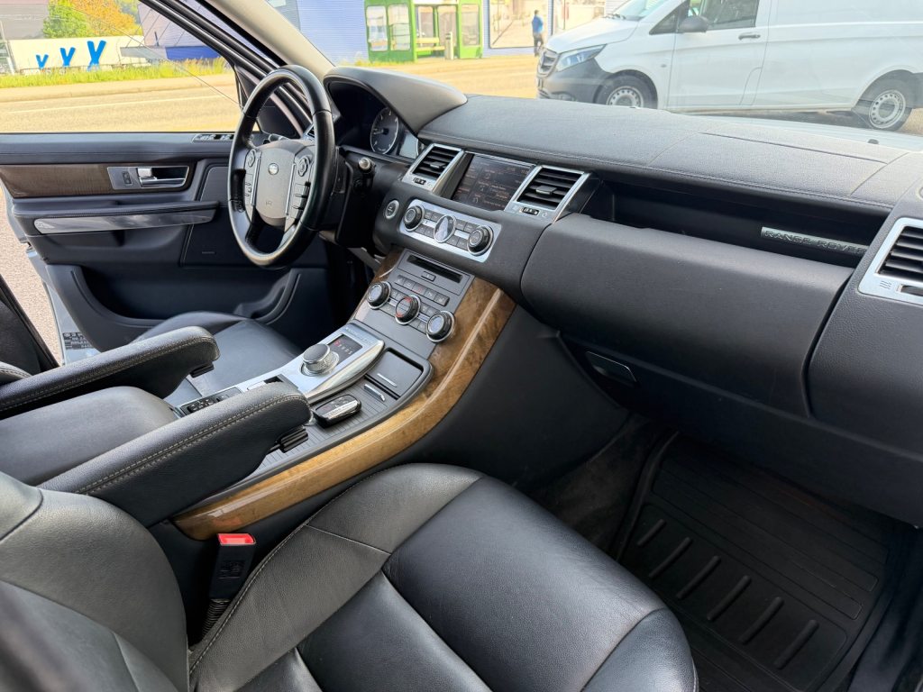 LAND ROVER RANGE ROVER SPORT 3.0 SDV6 HSE, Diesel, Second hand / Used, Automatic - 7