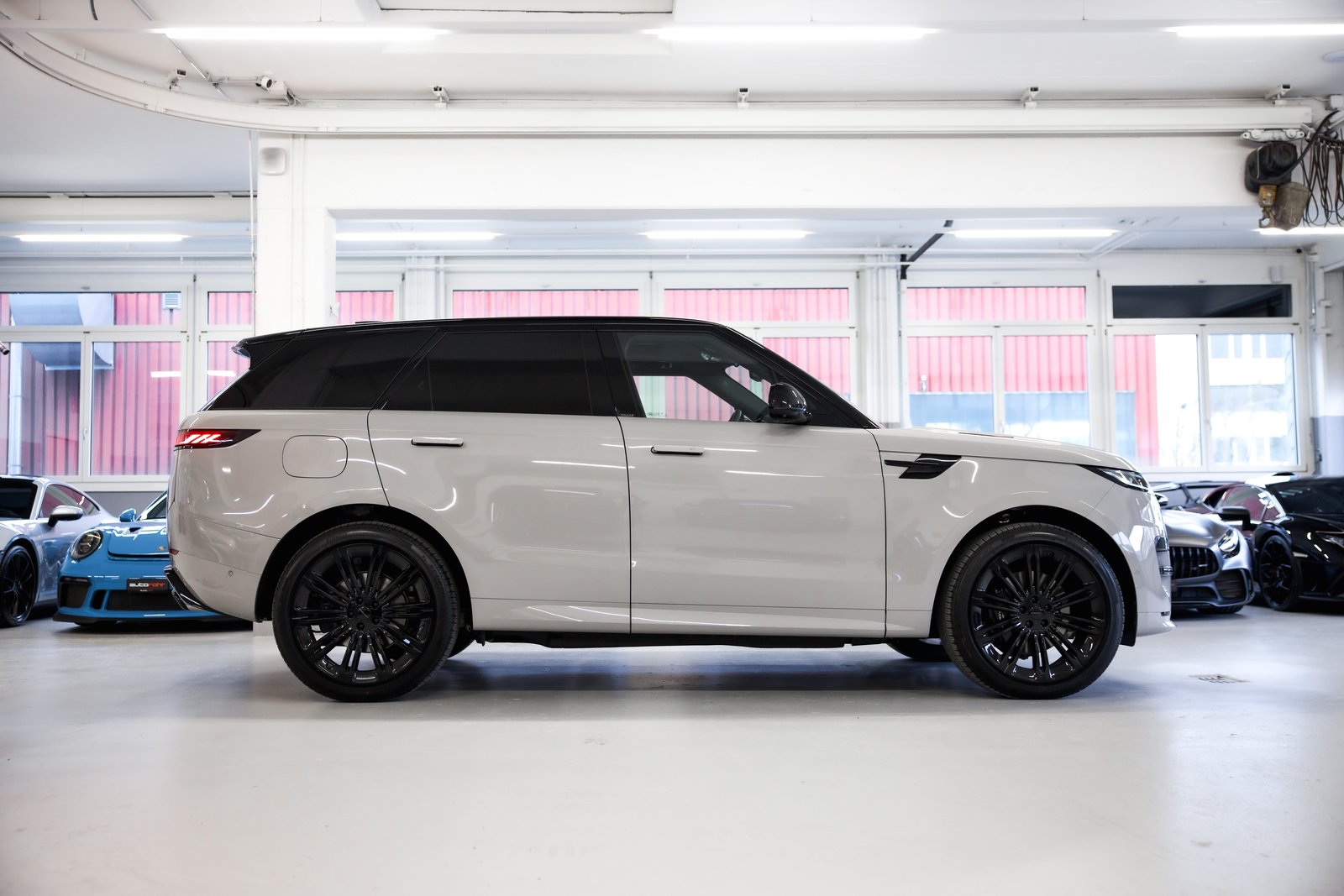 LAND ROVER Range Rover Sport P460e 3.0 Si6 PHEV Dynamic HSE, Plug-in-Hybrid Benzina/Elettrica, Auto dimostrativa, Automatico - 4