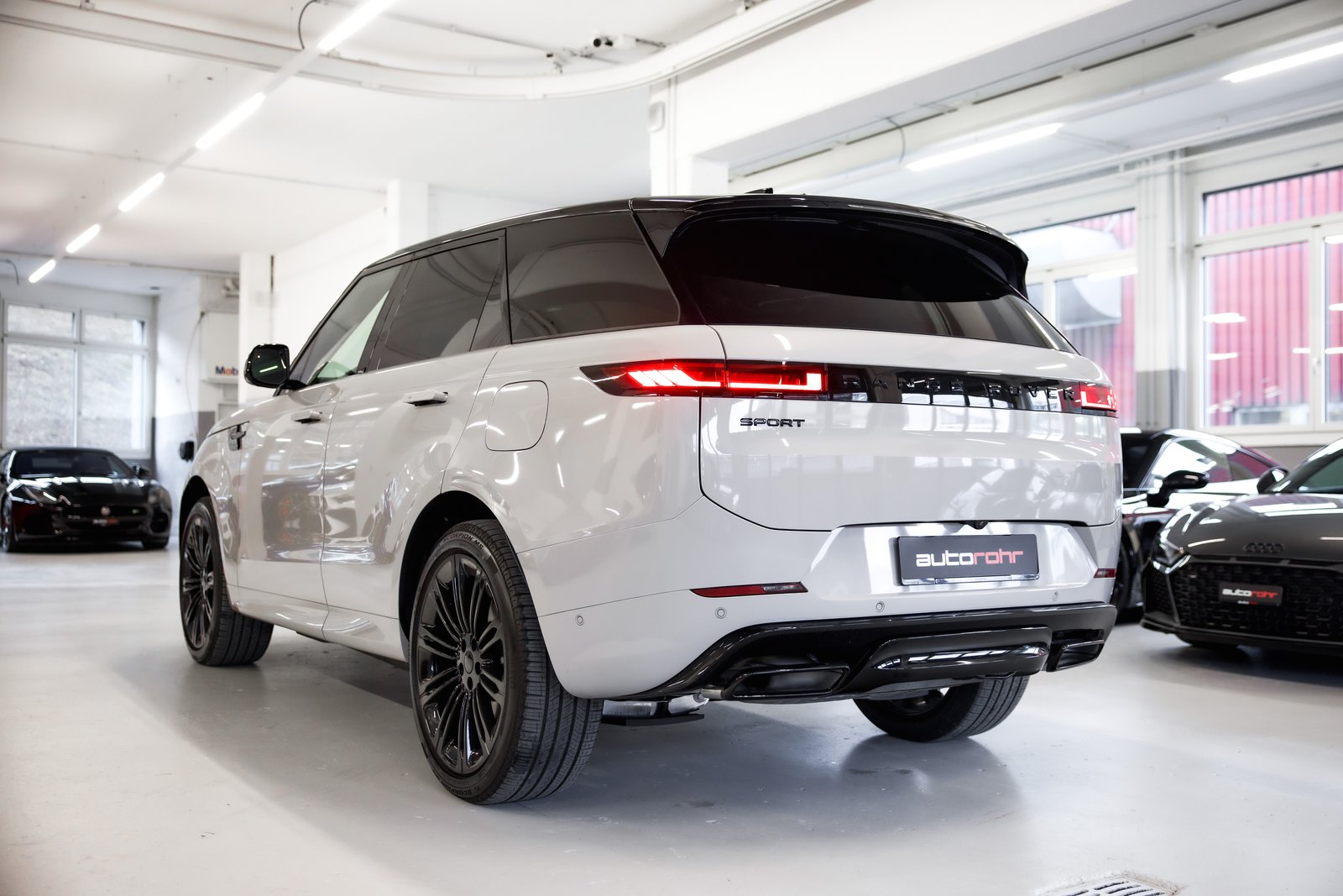 LAND ROVER Range Rover Sport P460e 3.0 Si6 PHEV Dynamic HSE, Plug-in-Hybrid Benzina/Elettrica, Auto dimostrativa, Automatico - 7