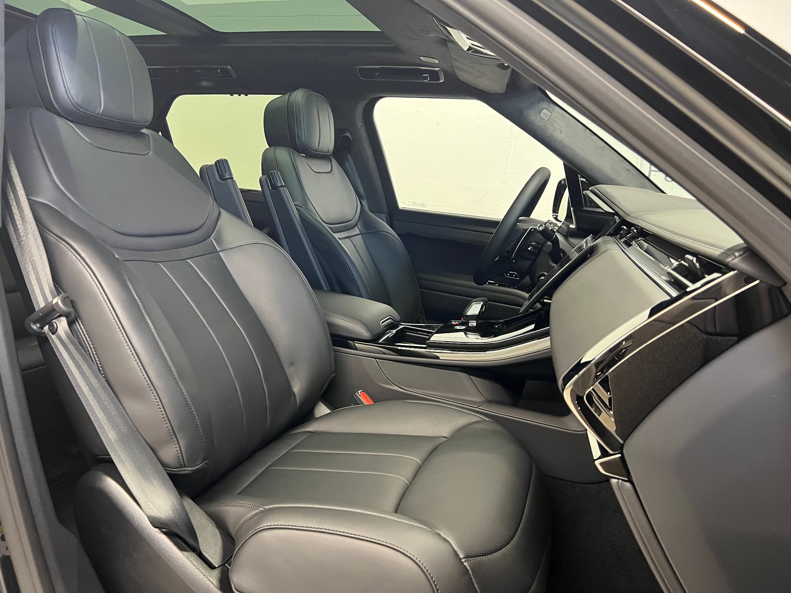 LAND ROVER Range Rover Sport 3.0 I6 P550e Autobiography, Hybride Rechargeable Essence/Électricité, Voiture de démonstration, Automatique - 6