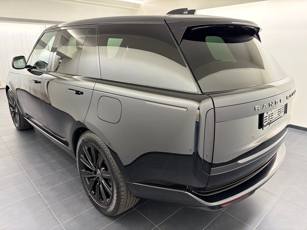 LAND ROVER RR P460e PHEV HSE, Hybride Rechargeable Essence/Électricité, Voiture nouvelle, Automatique - 2