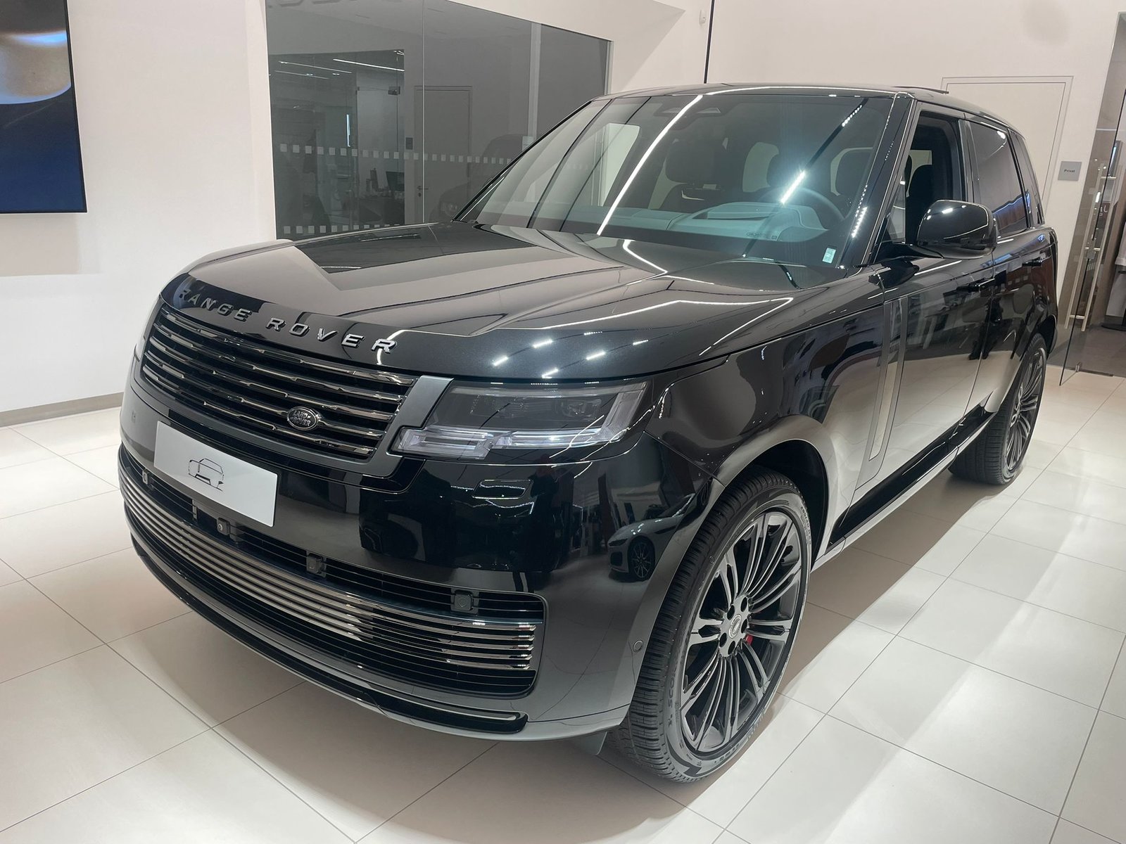 LAND ROVER Range Rover P615 4.4 V8 SV Automatic, Essence, Voiture nouvelle, Automatique - 3