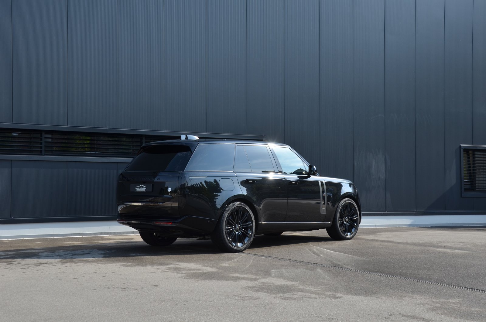 LAND ROVER Range Rover P530 4.4 V8 SV Automatic, Essence, Occasion / Utilisé, Automatique - 3