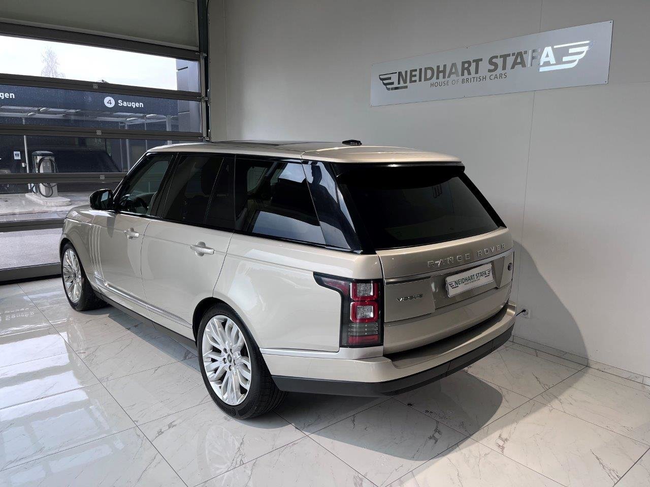 LAND ROVER Range Rover 3.0 TDV6 Vogue Automatic, Diesel, Second hand / Used, Automatic - 2
