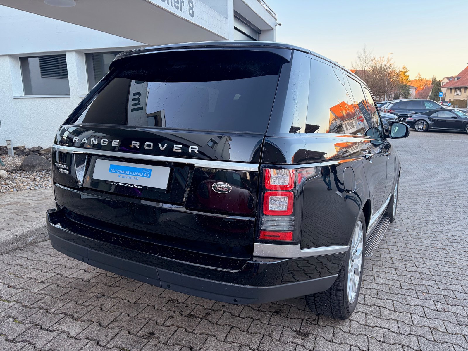 LAND ROVER Range Rover 4.4 SDV8 Vogue Automatic, Diesel, Occasion / Gebraucht, Automatik - 3