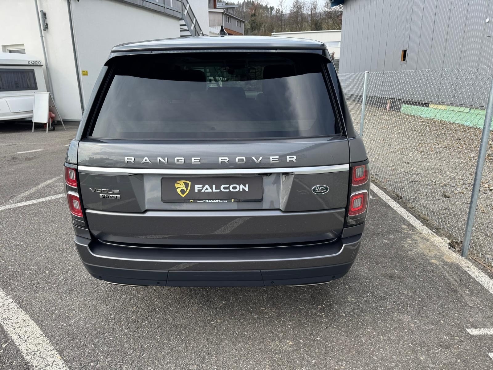 LAND ROVER Range Rover 4.4 SDV8 Vogue Automatic, Diesel, Second hand / Used, Automatic - 3