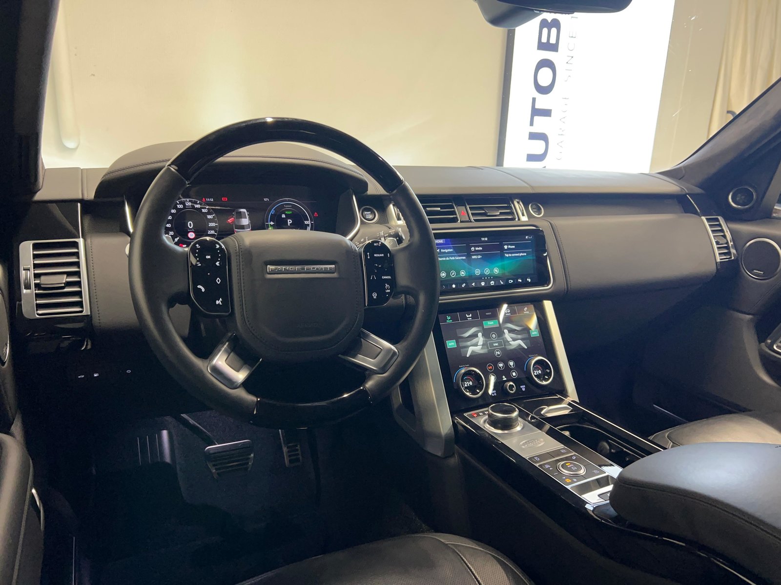 LAND ROVER Range Rover 2.0 P400e Autobiography, Plug-in-Hybrid Benzin/Elektro, Occasion / Gebraucht, Automatik - 3