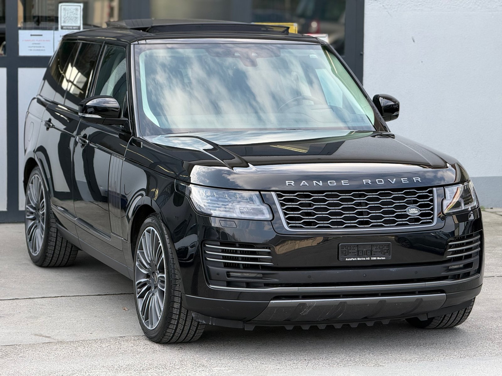 LAND ROVER Range Rover 4.4 SDV8 Autobiography Automatic, Diesel, Second hand / Used, Automatic - 4