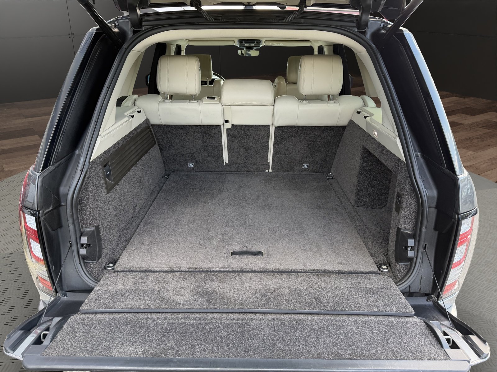 LAND ROVER Range Rover 3.0 TDV6 Vogue Automatic, Diesel, Occasion / Utilisé, Automatique - 7