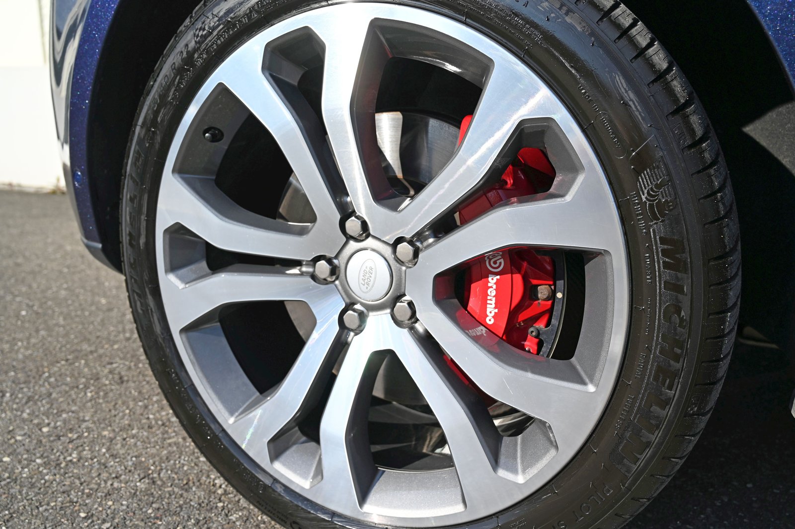 LAND ROVER Range Rover 5.0 V8 SC SV Autobiography Dynamic Au, Benzin, Occasion / Gebraucht, Automatik - 7
