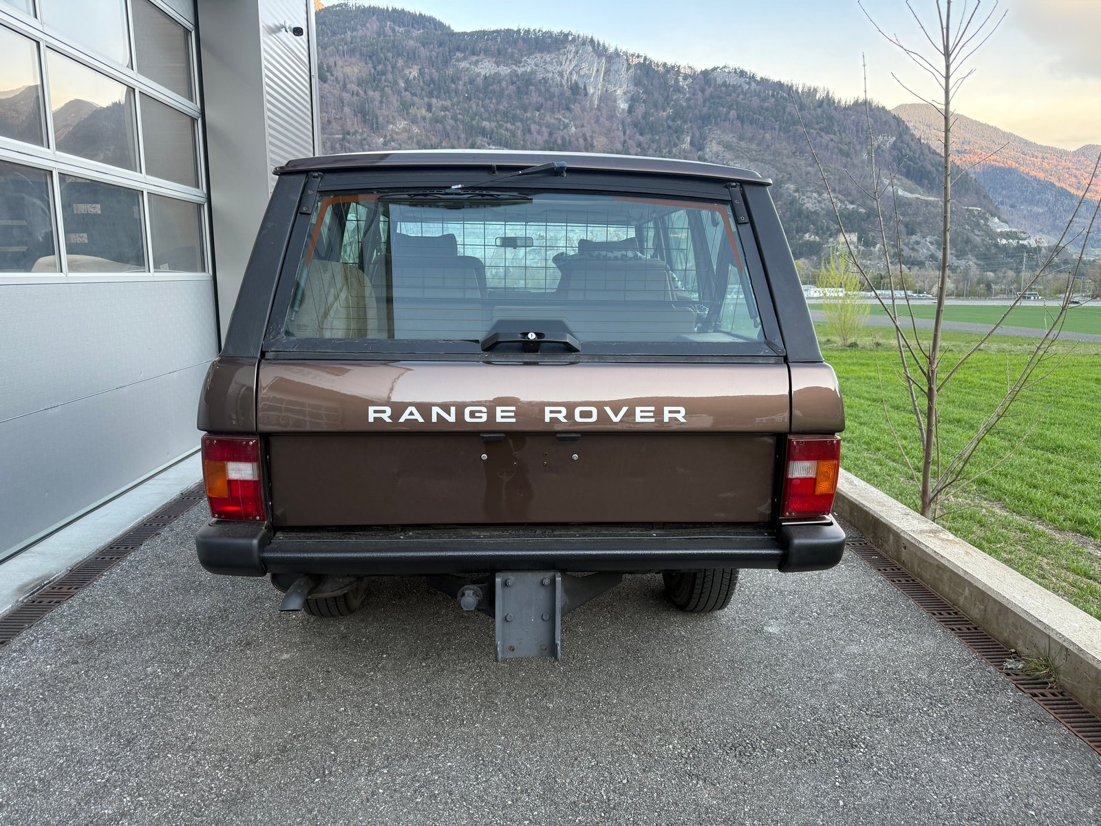 LAND ROVER Range Rover 3.9 Vogue, Petrol, Second hand / Used, Automatic - 4