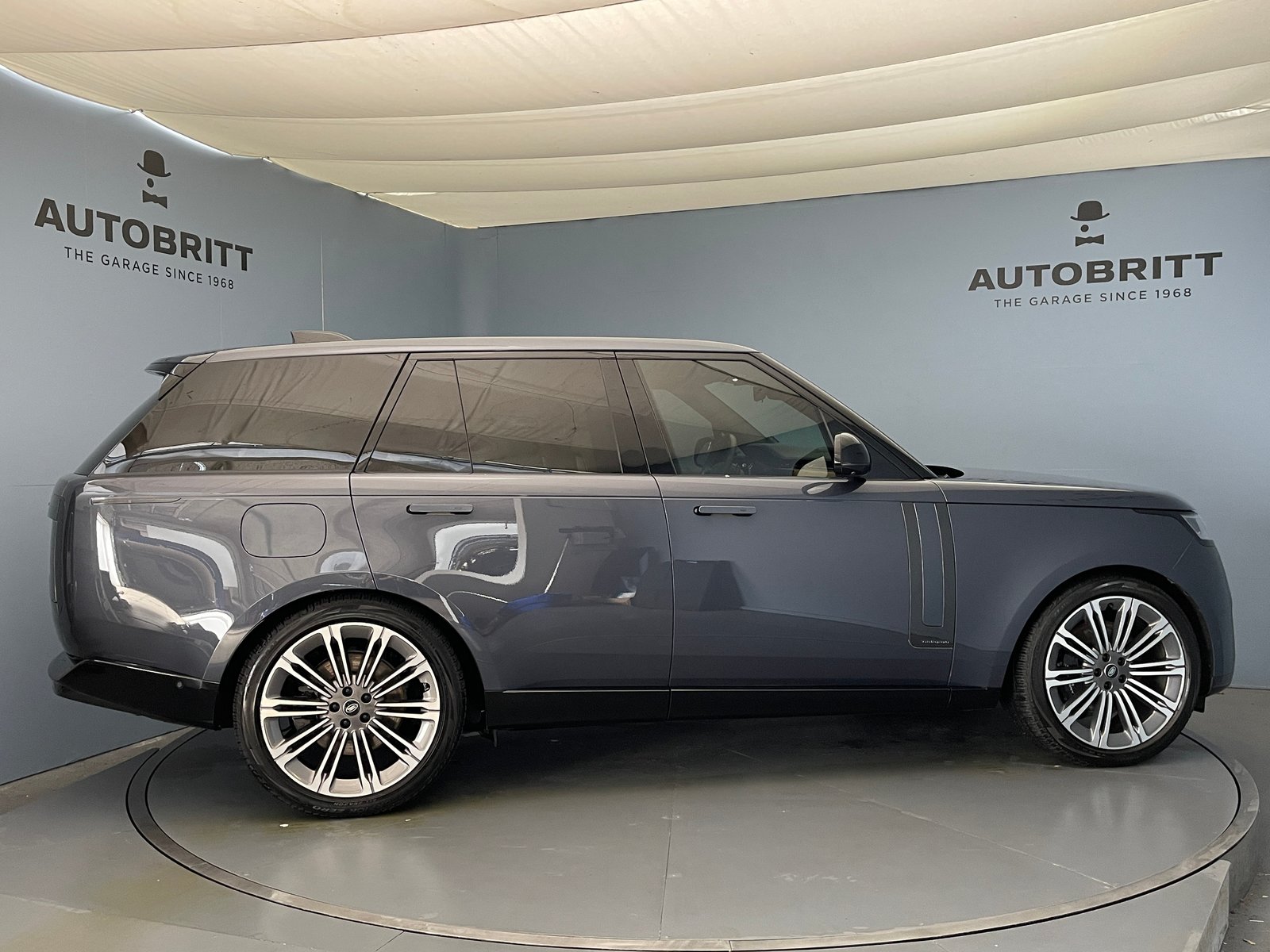 LAND ROVER Range Rover 4.4 V8 Autobiography, Hybride Léger Essence/Électricité, Occasion / Utilisé, Automatique - 3