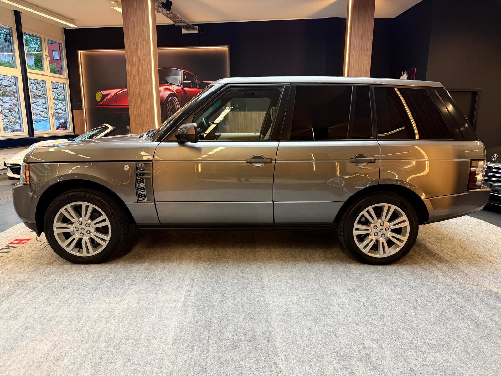 LAND ROVER Range Rover 4.4 TDV8 Vogue, Diesel, Second hand / Used, Automatic - 5