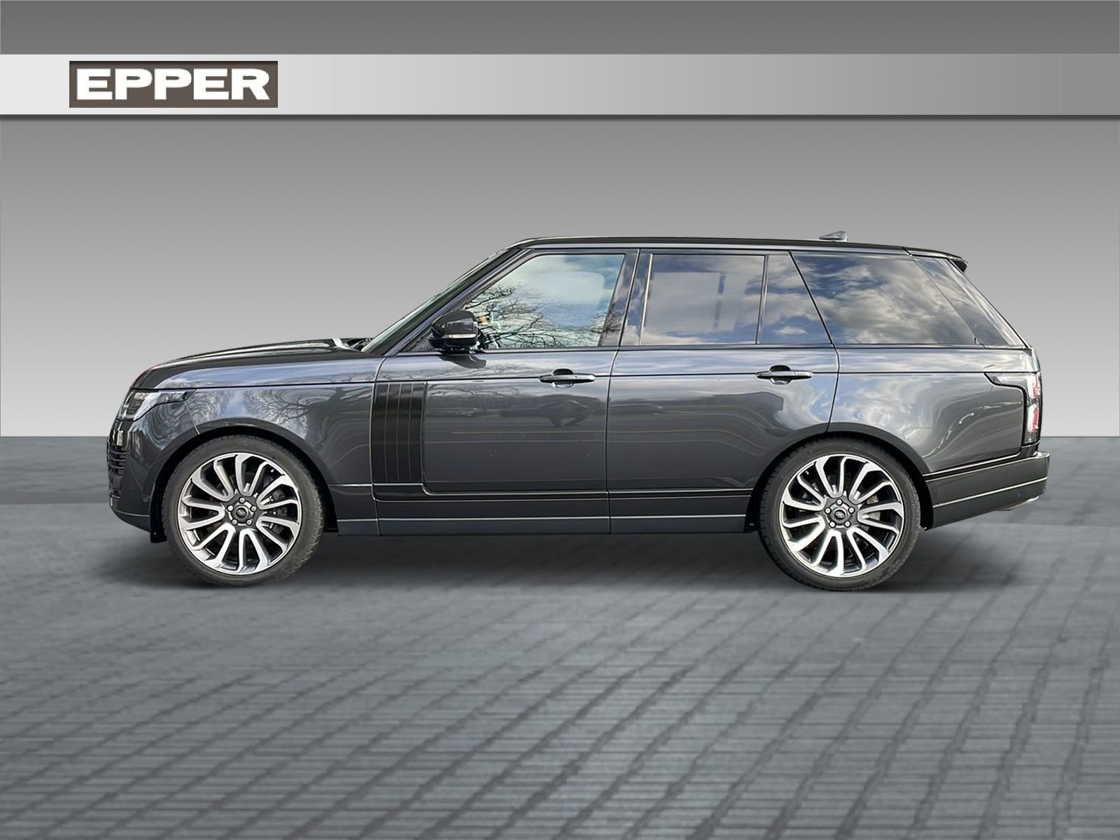 LAND ROVER Range Rover 4.4 SDV8 Vogue, Diesel, Second hand / Used, Automatic - 2