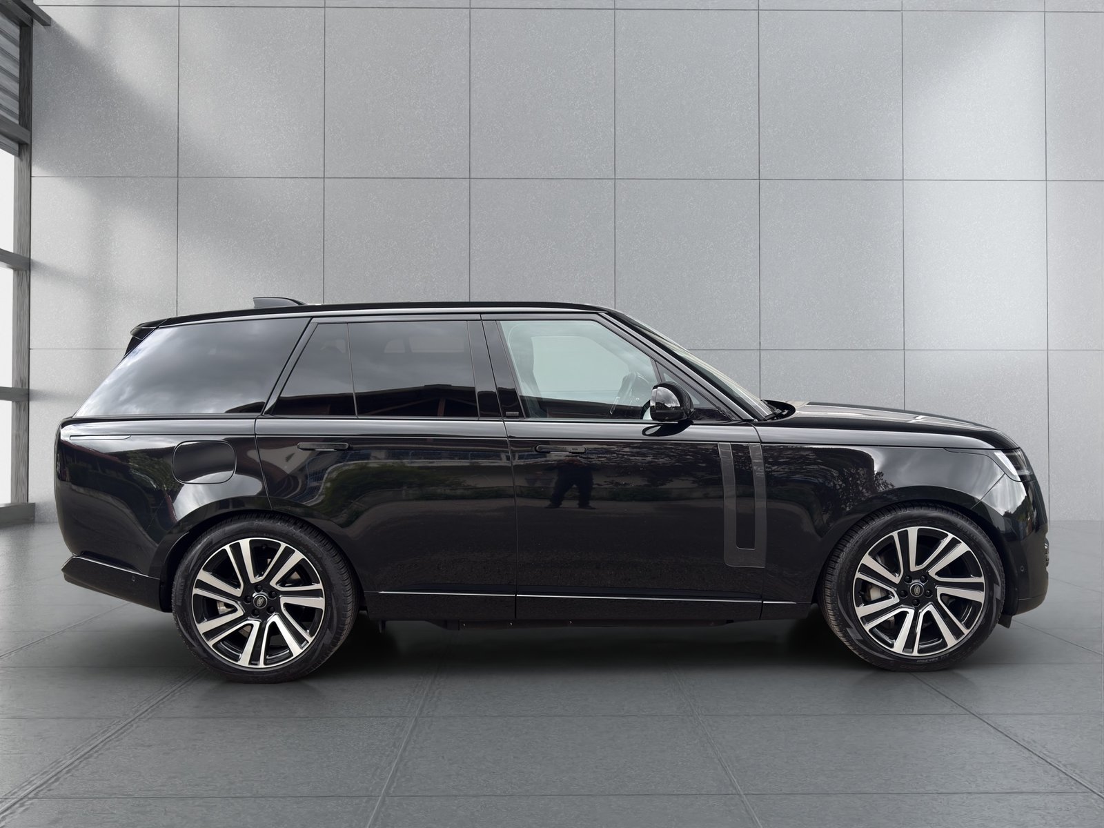 LAND ROVER Range Rover P460e Si6 PHEV SE Automatic, Plug-in-Hybrid Benzin/Elektro, Occasion / Gebraucht, Automatik - 6