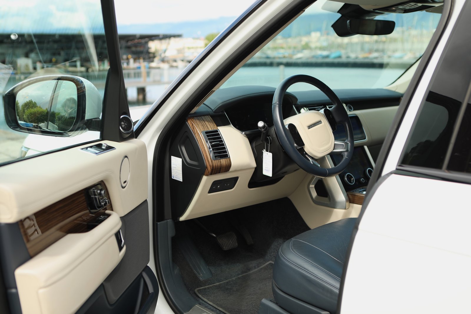 LAND ROVER Range Rover 2.0 Si4 P400e PHEV Vogue Automatic, Plug-in-Hybrid Benzin/Elektro, Occasion / Gebraucht, Automatik - 7