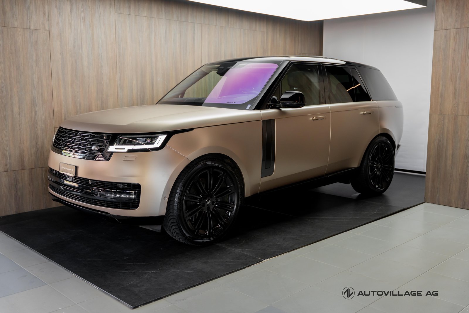 LAND ROVER Range Rover P530 4.4 V8 First Edition Automatic
