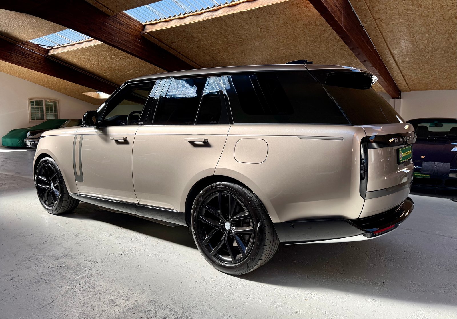 LAND ROVER Range Rover PHEV P550e HSE, Hybride Integrale Benzina/Elettrica, Occasioni / Usate, Automatico - 3
