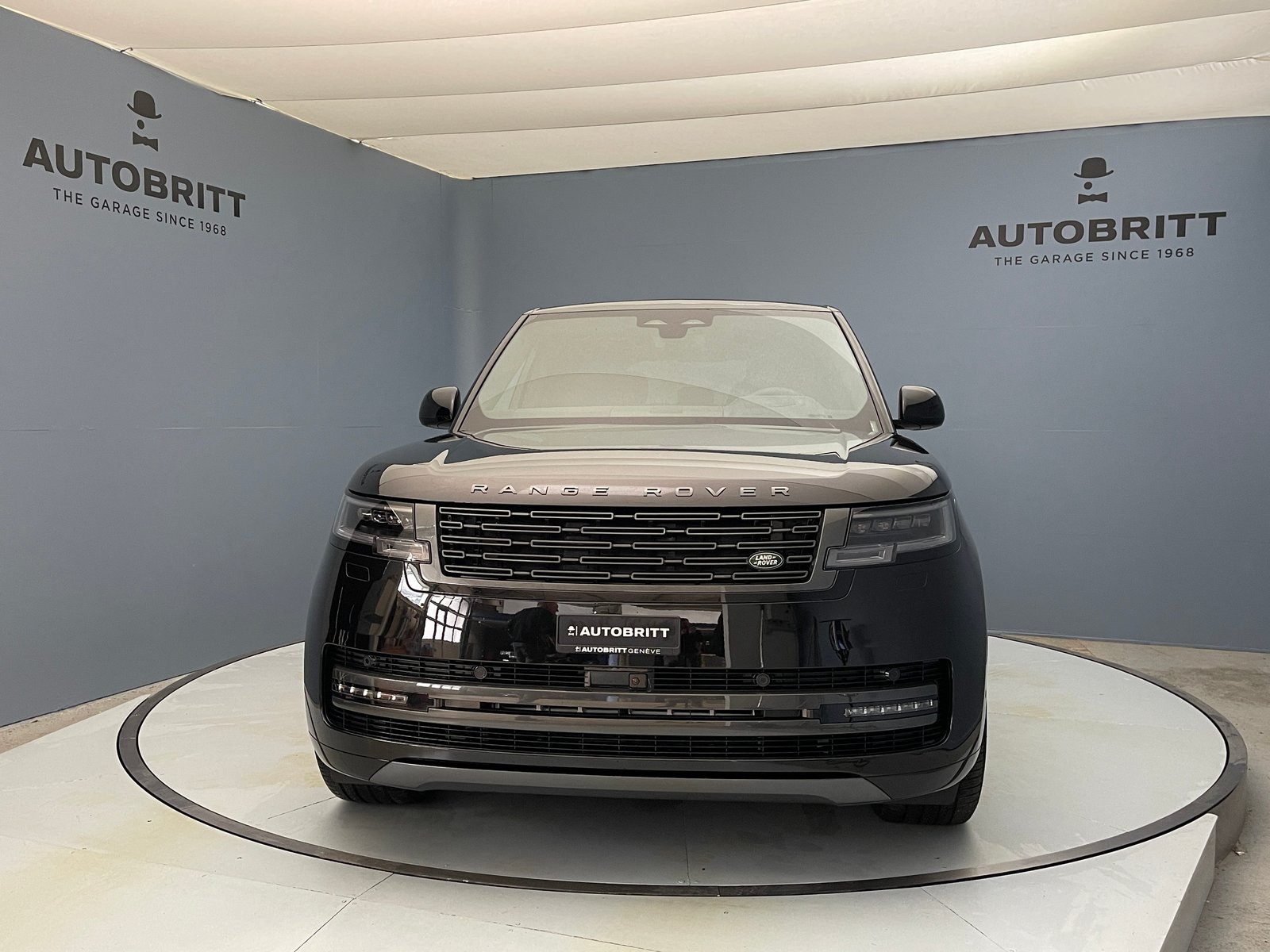 LAND ROVER Range Rover 3.0 D I6 300 HSE, Hybride Léger Diesel/Électricité, Occasion / Utilisé, Automatique - 2