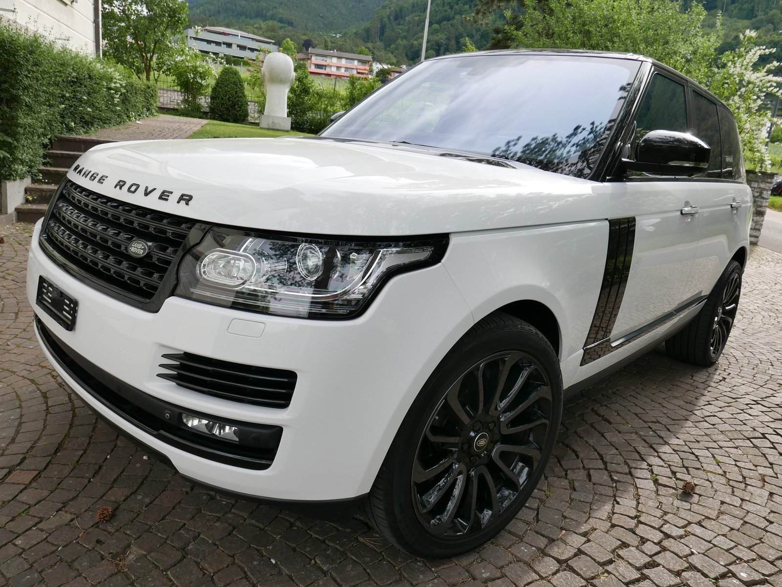 LAND ROVER Range Rover 5.0 SC AB Black Automatic, Benzin, Occasion / Gebraucht, Automatik - 2
