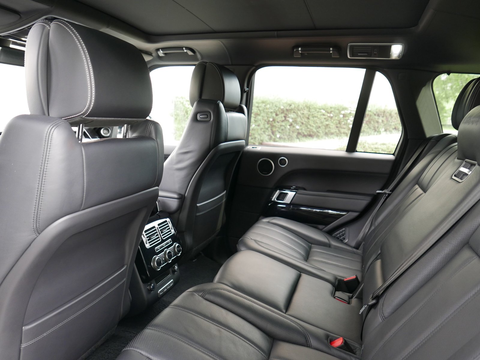 LAND ROVER Range Rover 5.0 SC AB Black Automatic, Benzin, Occasion / Gebraucht, Automatik - 4