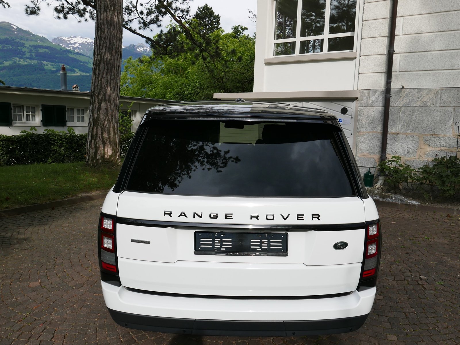 LAND ROVER Range Rover 5.0 SC AB Black Automatic, Benzin, Occasion / Gebraucht, Automatik - 7