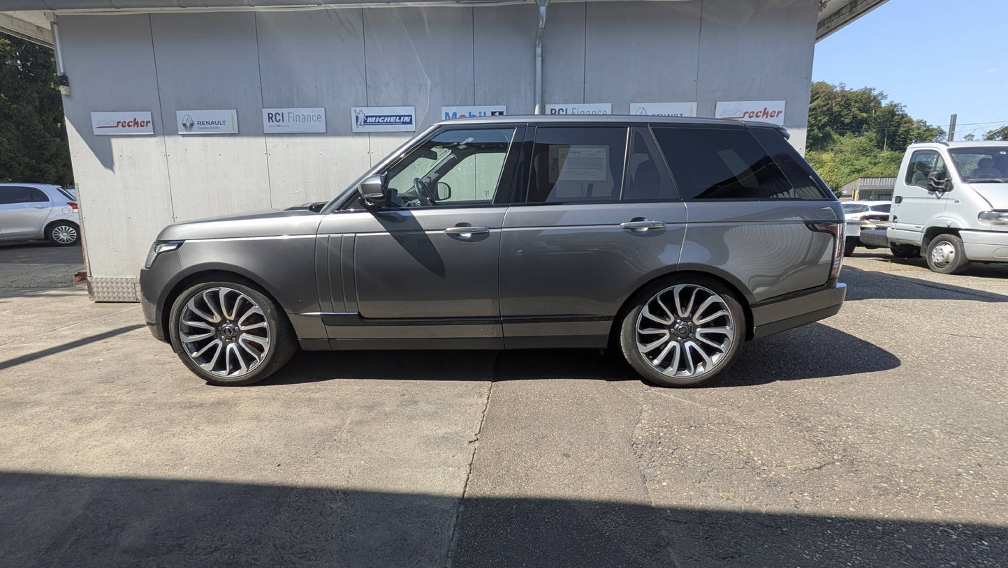 LAND ROVER Range Rover 4.4 SDV8 Autobiography Black, Diesel, Occasion / Gebraucht, Automatik - 2