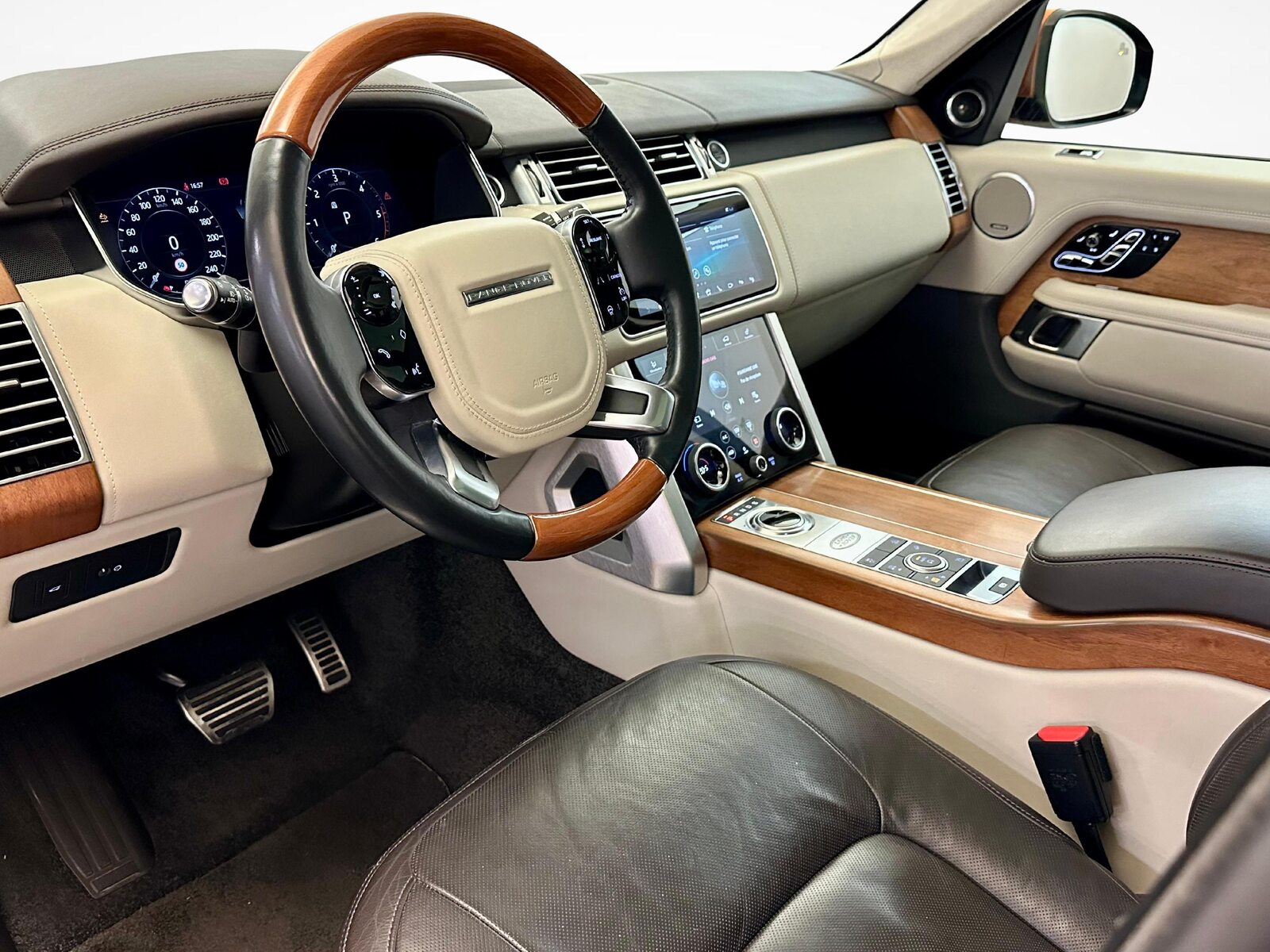 LAND ROVER Range Rover 3.0 I6D Autobiography, Hybride Léger Diesel/Électricité, Occasion / Utilisé, Automatique - 4