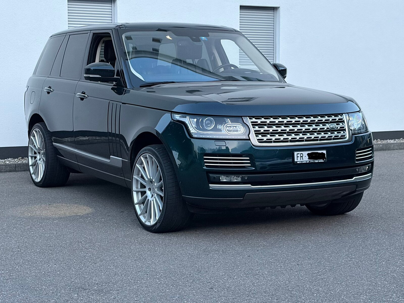 LAND ROVER Range Rover 4.4 SDV8 Autobiography Automatic