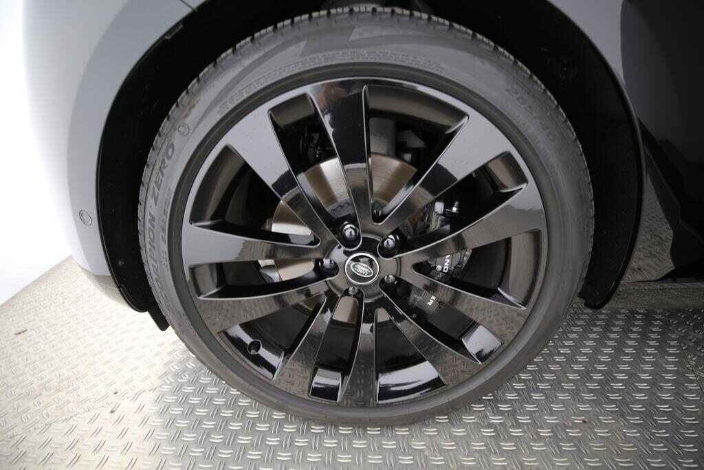 LAND ROVER Range Rover 3.0 I6 Autobiography LWB 7P., Mild-Hybrid Benzin/Elektro, Occasion / Gebraucht, Automatik - 6