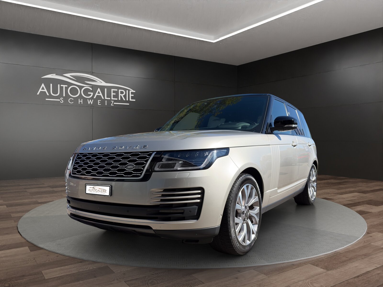 LAND ROVER Range Rover 3.0 SDV6 Vogue CH Leder Ivory Pano Standhei