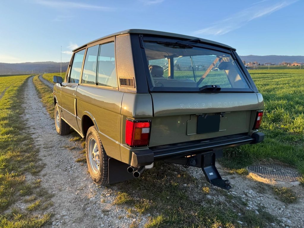 LAND ROVER RANGE ROVER Classic 3.5 V8, Essence, Voiture de collection, Manuelle - 2