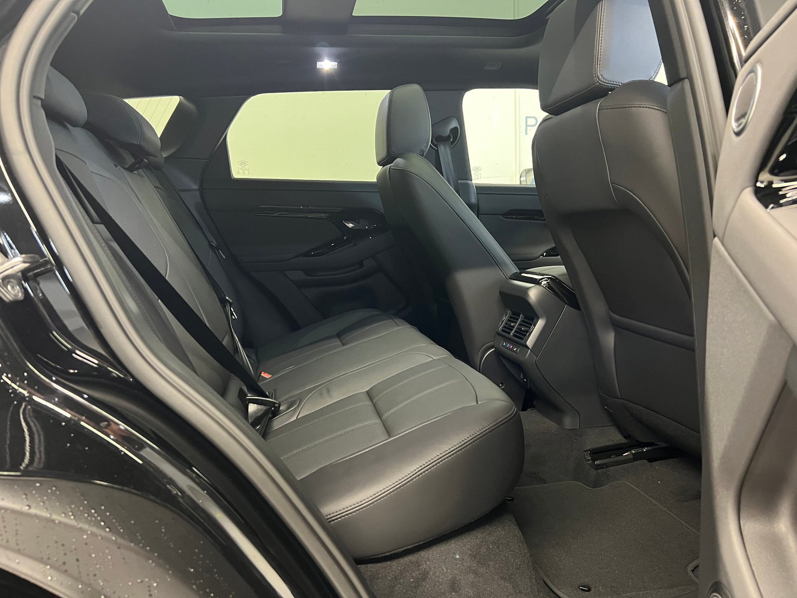 LAND ROVER RR Evoque 1.5 T 270e Dynamic SE, Plug-in-Hybrid Benzin/Elektro, Vorführwagen, Automatik - 7