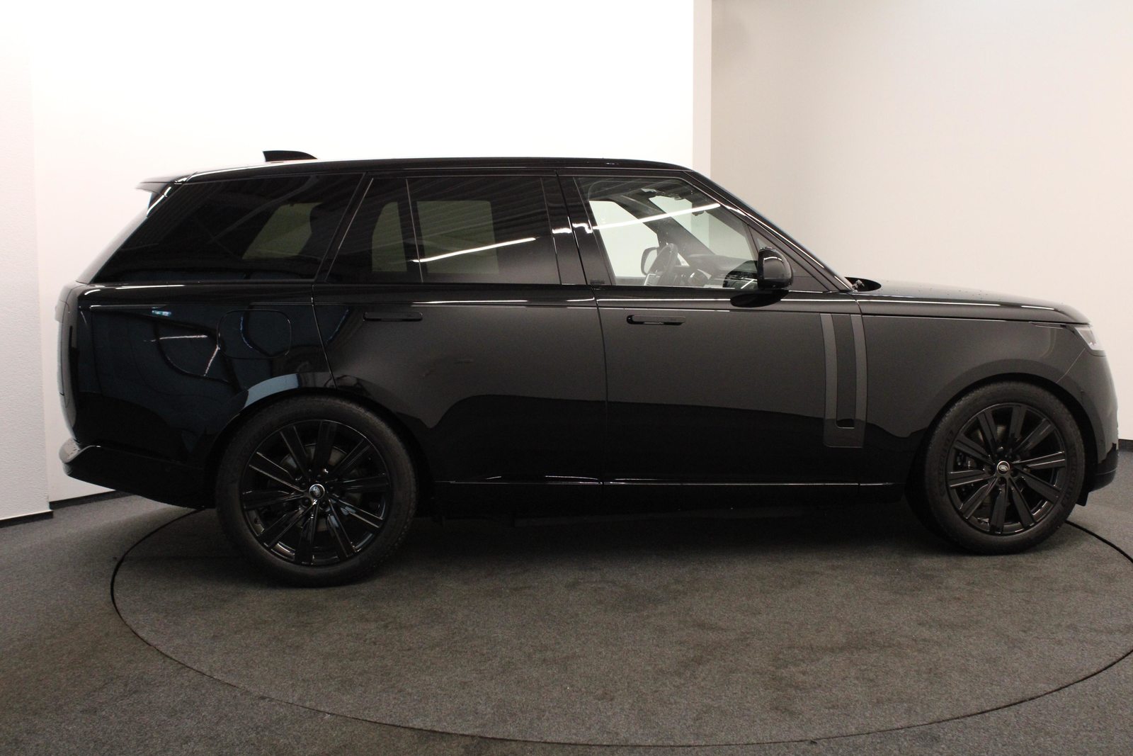 LAND ROVER Range Rover 3.0 I6 P460e HSE, Plug-in-Hybrid Petrol/Electric, Ex-demonstrator, Automatic - 3