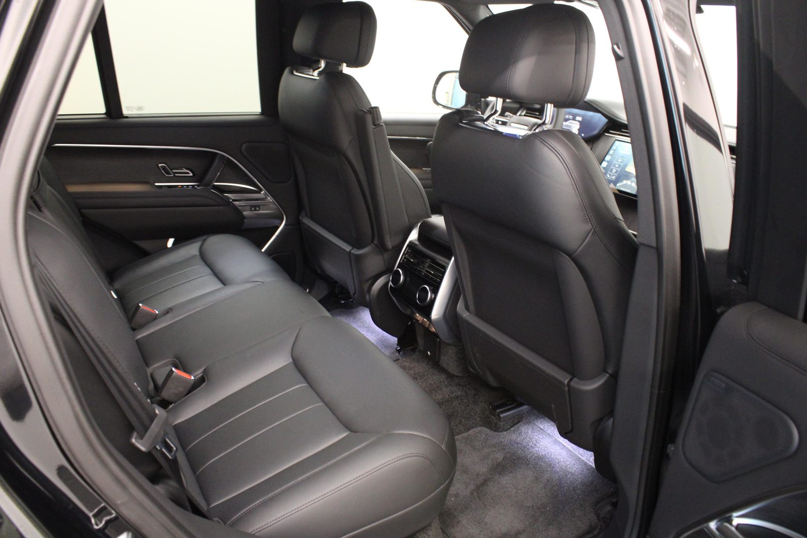 LAND ROVER Range Rover 3.0 I6 P460e HSE, Plug-in-Hybrid Petrol/Electric, Ex-demonstrator, Automatic - 7