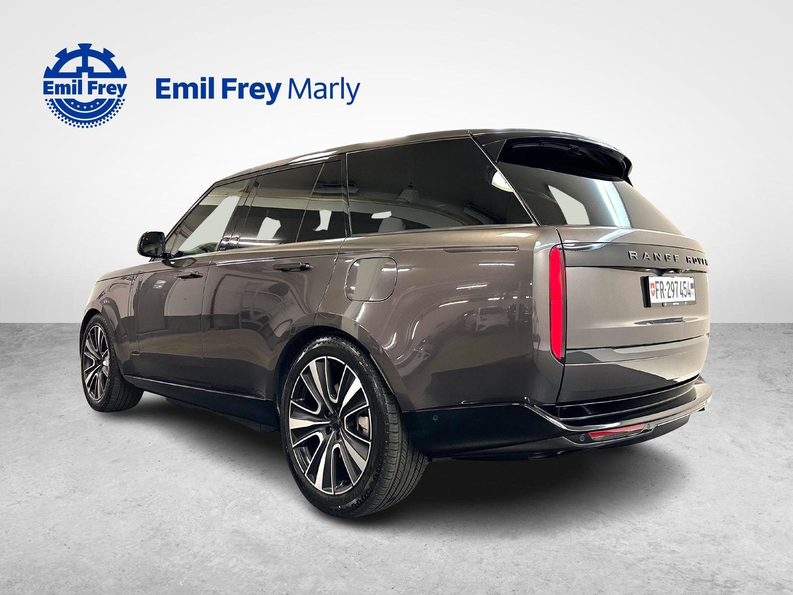 LAND ROVER Range Rover 3.0 I6 P460e HSE, Plug-in-Hybrid Petrol/Electric, Ex-demonstrator, Automatic - 3