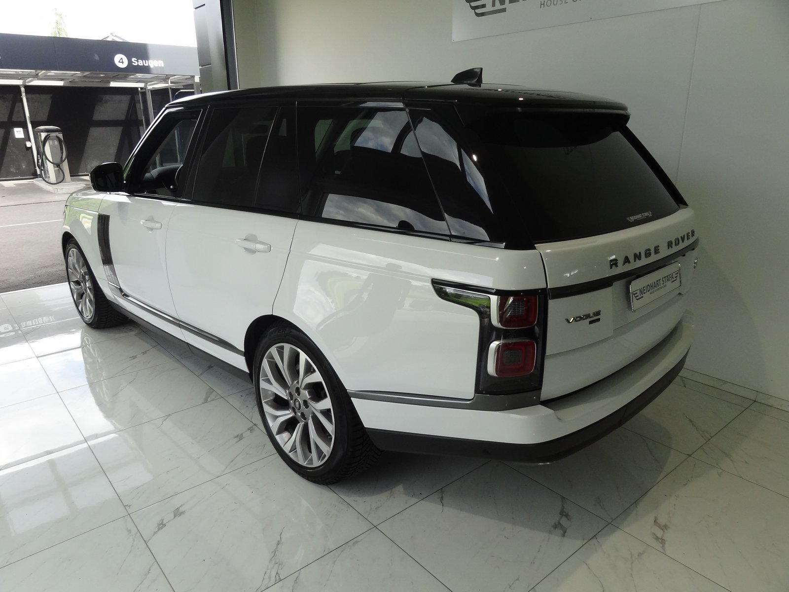 LAND ROVER Range Rover 2.0 Si4 P400e PHEV Vogue Automatic, Plug-in-Hybrid Benzin/Elektro, Occasion / Gebraucht, Automatik - 4