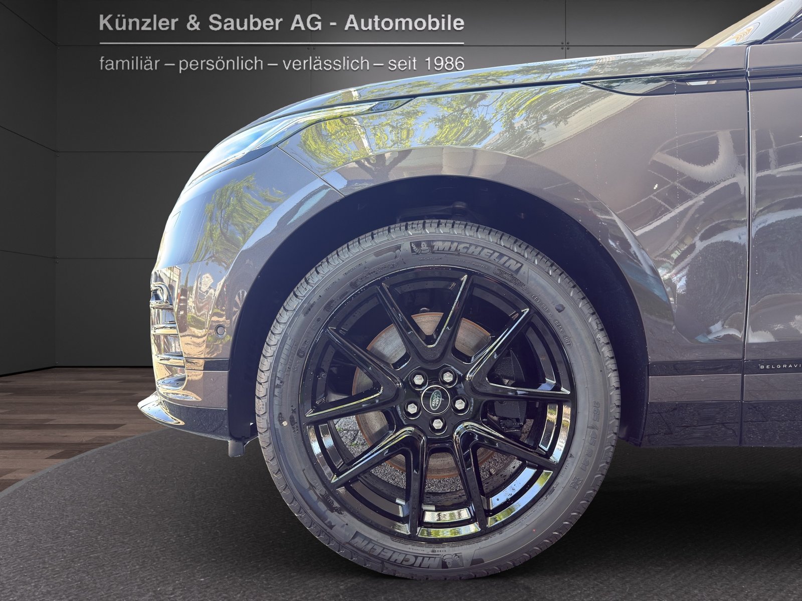 LAND ROVER Range Rover Velar P400e 2.0 I4 PHEV Belgravia Ed., Plug-in-Hybrid Benzina/Elettrica, Auto nuove, Automatico - 3