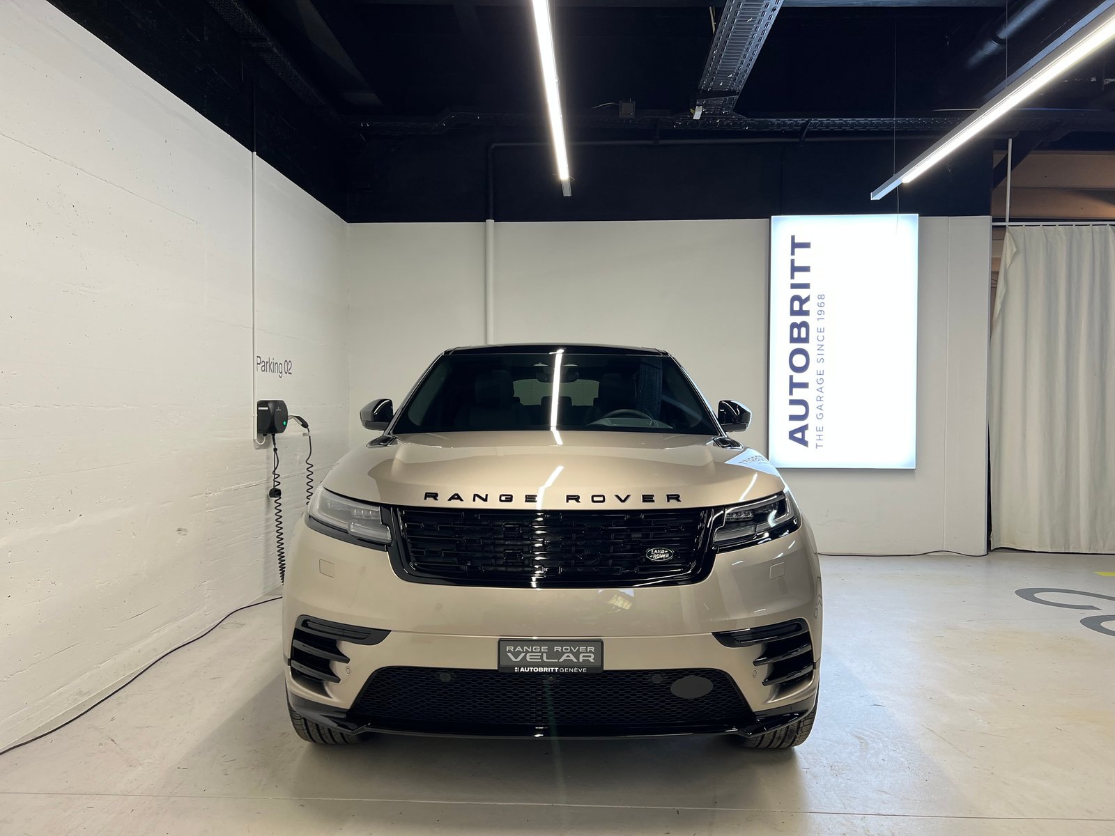 LAND ROVER Range Rover Velar 2.0 P400e Dynamic SE, Plug-in-Hybrid Benzina/Elettrica, Auto nuove, Automatico - 3