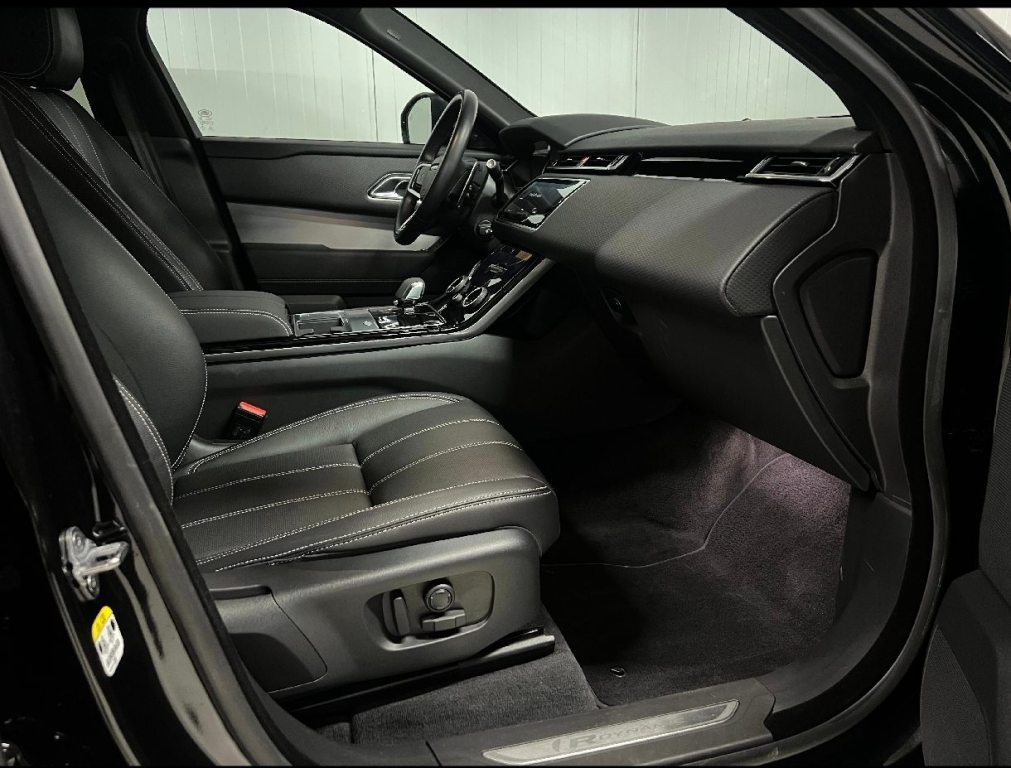 LAND ROVER RANGE ROVER VELAR 2.0 I4 D200 R-Dynamic SE, Mild-Hybrid Diesel/Electric, Second hand / Used, Automatic - 5