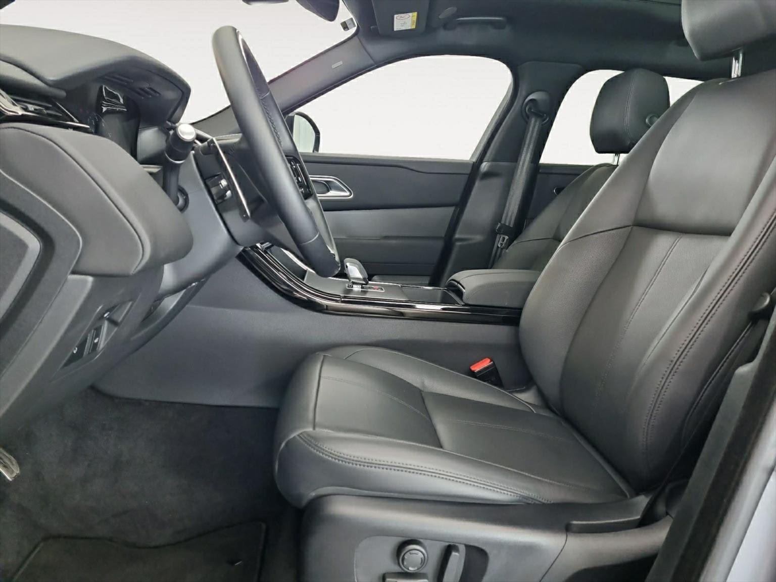 LAND ROVER Range Rover Velar P400 Dynamic SE I4 AWD Facelift, Hybride Rechargeable Essence/Électricité, Occasion / Utilisé, Automatique - 6
