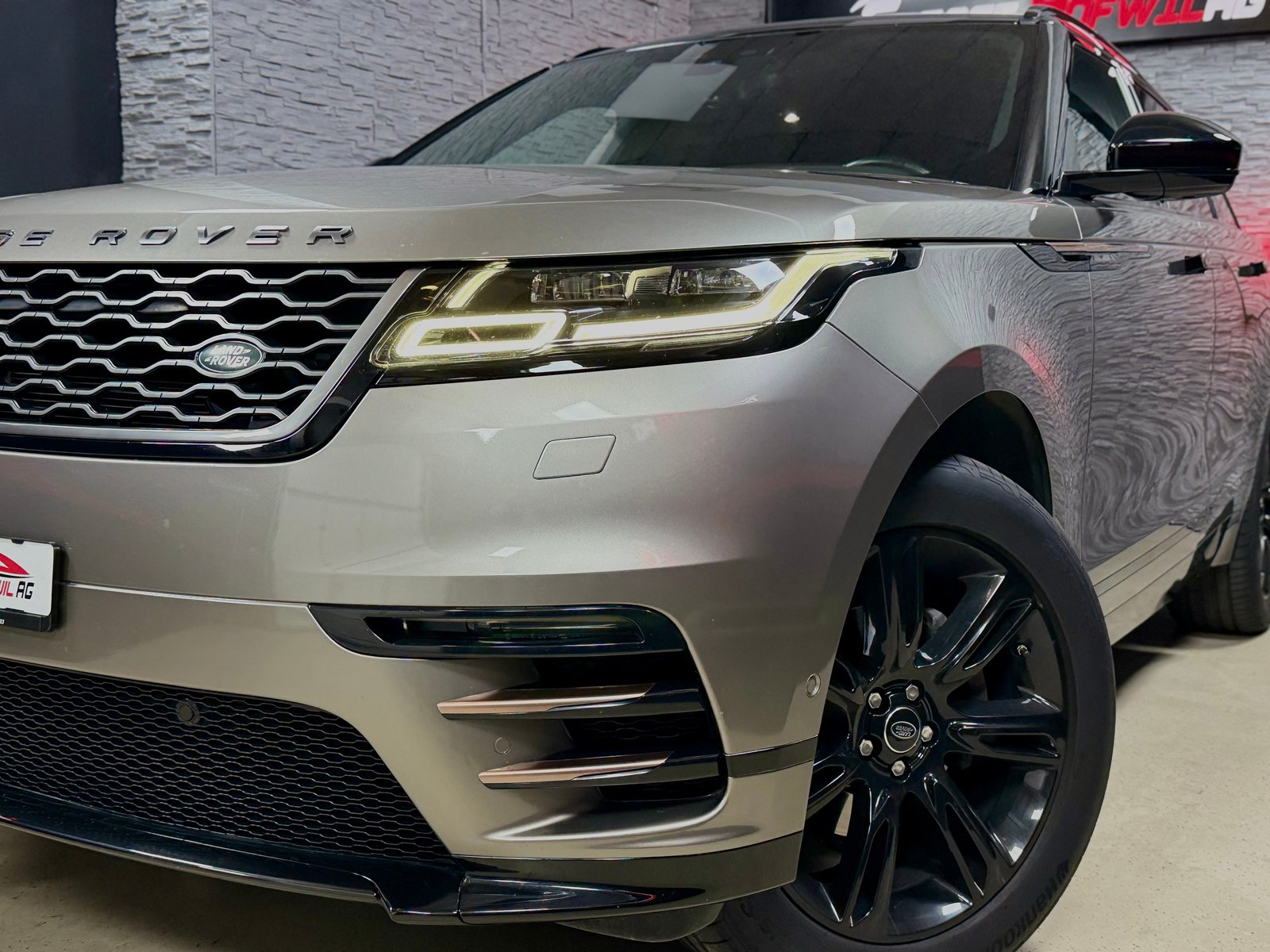 LAND ROVER Range Rover Velar R-Dynamic P 250 SE Automatic, Essence, Occasion / Utilisé, Automatique - 5
