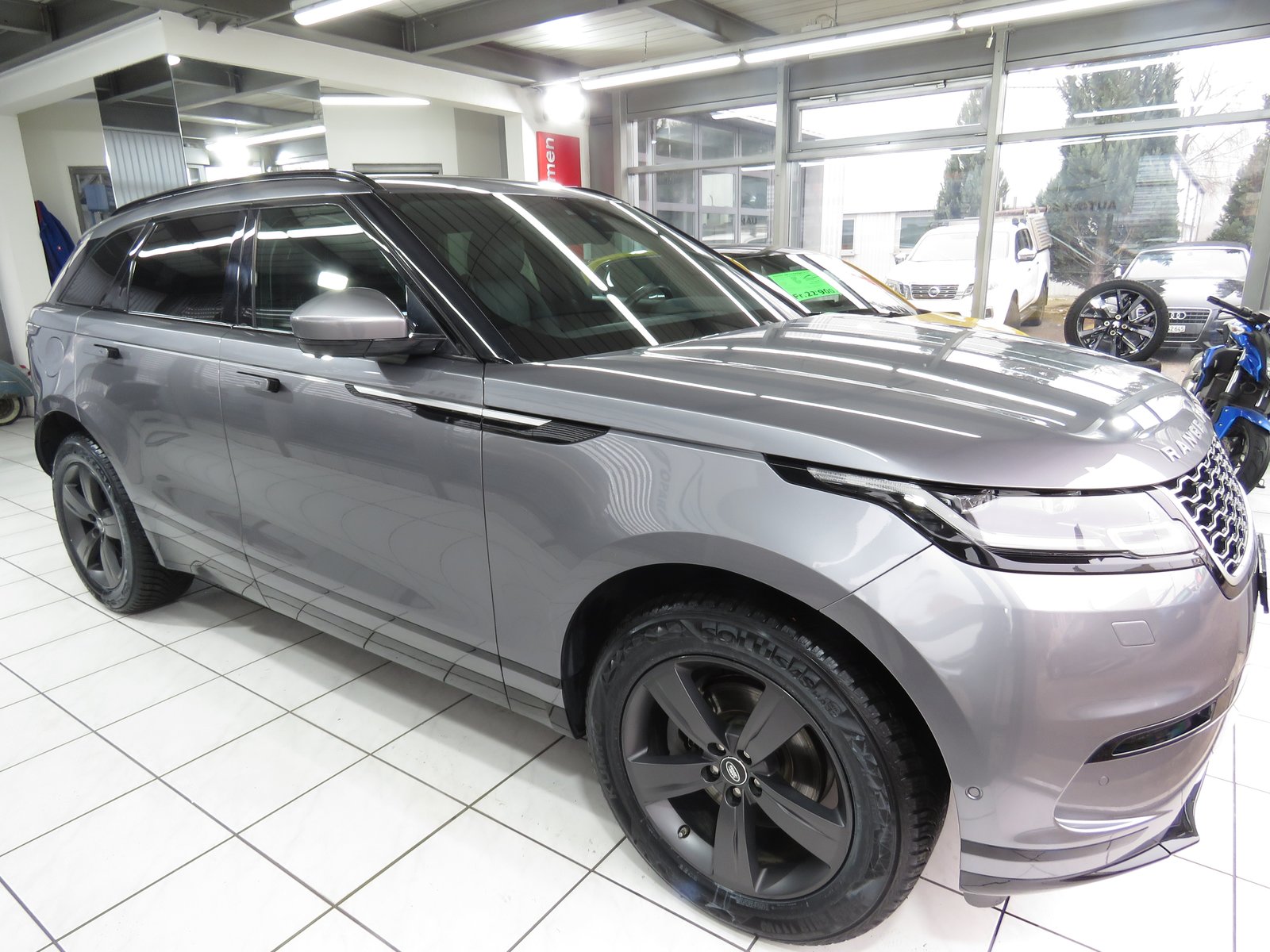 LAND ROVER Range Rover Velar P 250 S Automatic, Benzin, Occasion / Gebraucht, Automatik - 3