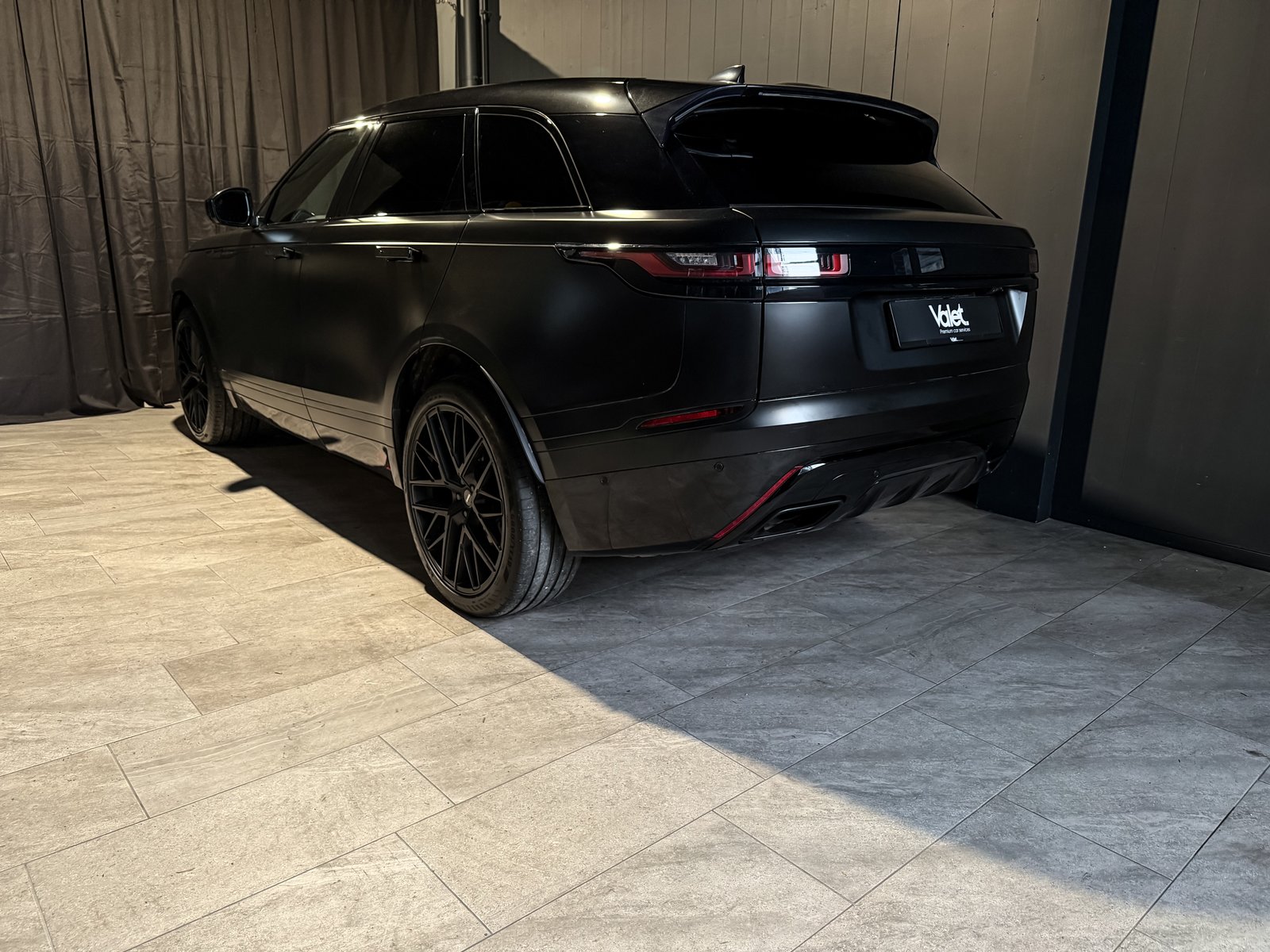 LAND ROVER Range Rover Velar R-Dynamic D 300 Automatic* FULL, Diesel, Second hand / Used, Automatic - 6